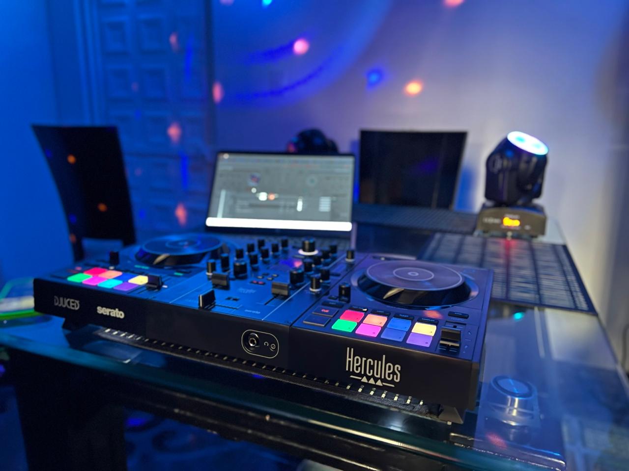 TuEventoGo - Montaje de sonido y luces robóticas para fiestas en Bogotá